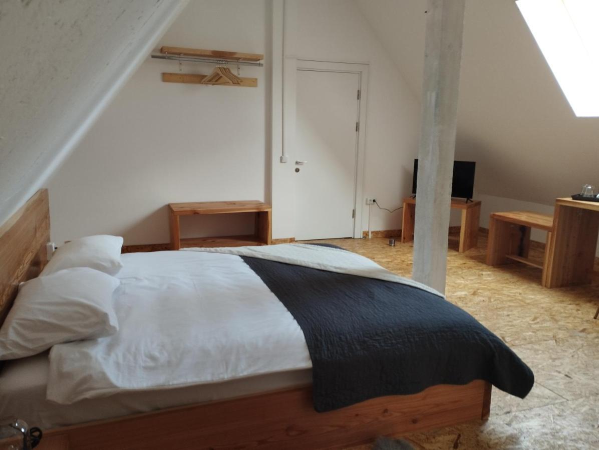 Middlehouse Hotel Brasov Ngoại thất bức ảnh