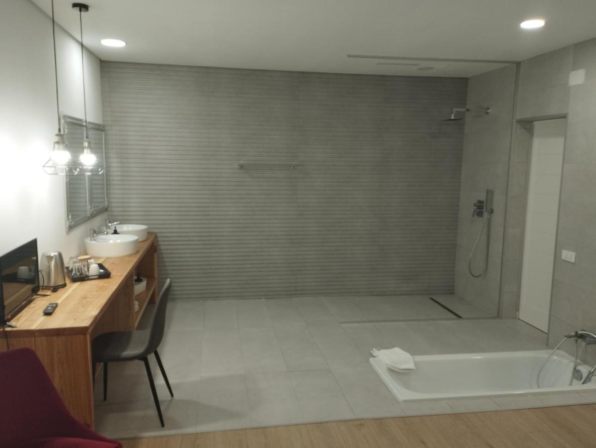 Middlehouse Hotel Brasov Phòng bức ảnh