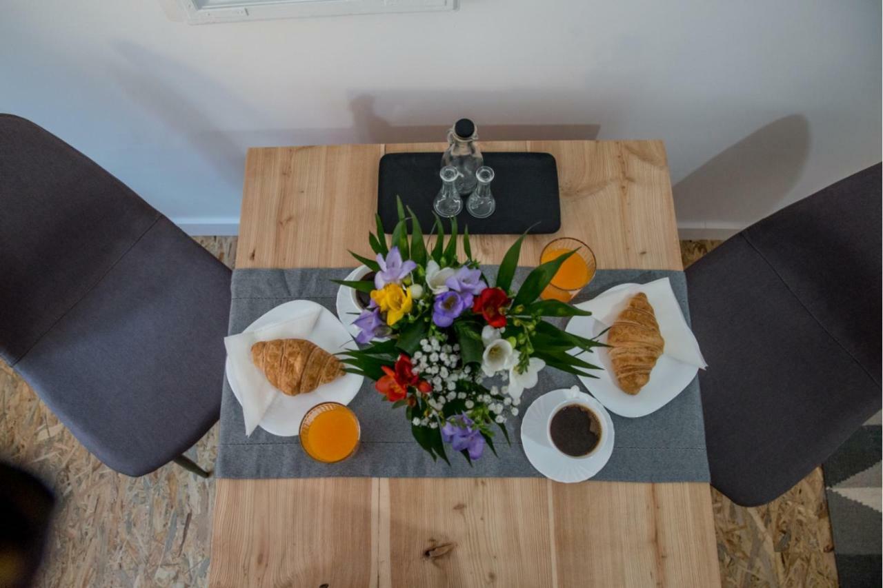 Middlehouse Hotel Brasov Ngoại thất bức ảnh